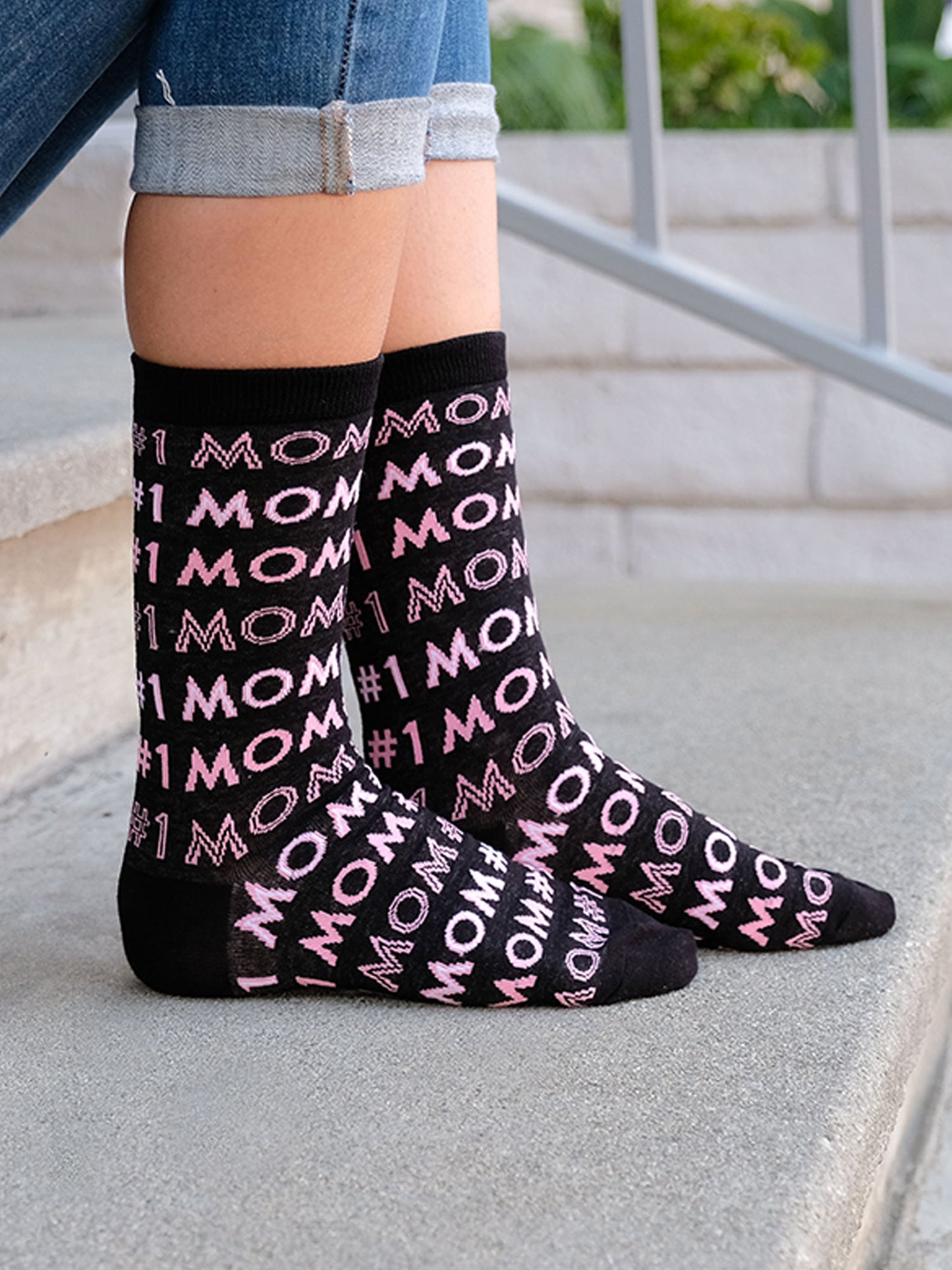 Women's #1 Mom & Best Mom Ever Novelty Crew Socks Mother's Day Gift Pack