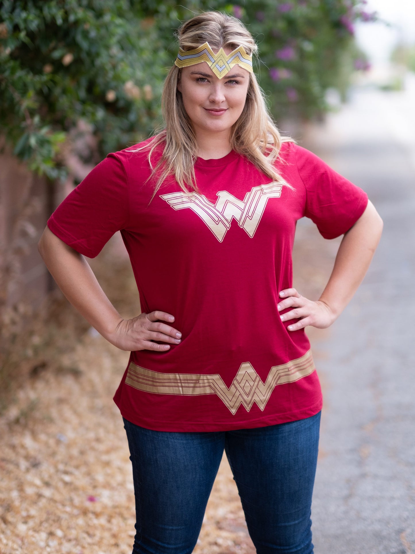 Women's Plus Size Wonder Woman Halloween Costume T-Shirt Red Gold Dress Up Tee